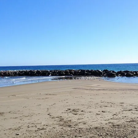 Bell'Alloggio A Due Passi Dalle Spiagge Di Riva Ligure Exterior photo