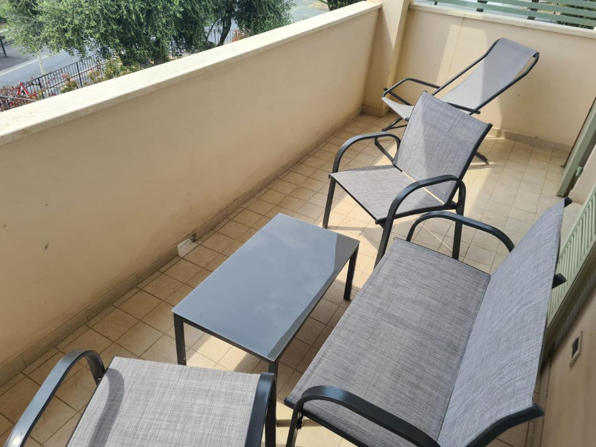 Apartment Bell'alloggio A Due Passi Dalle Spiagge Di *