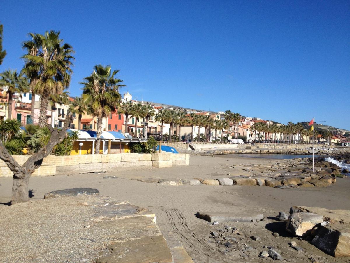 Bell'alloggio A Due Passi Dalle Spiagge Di *