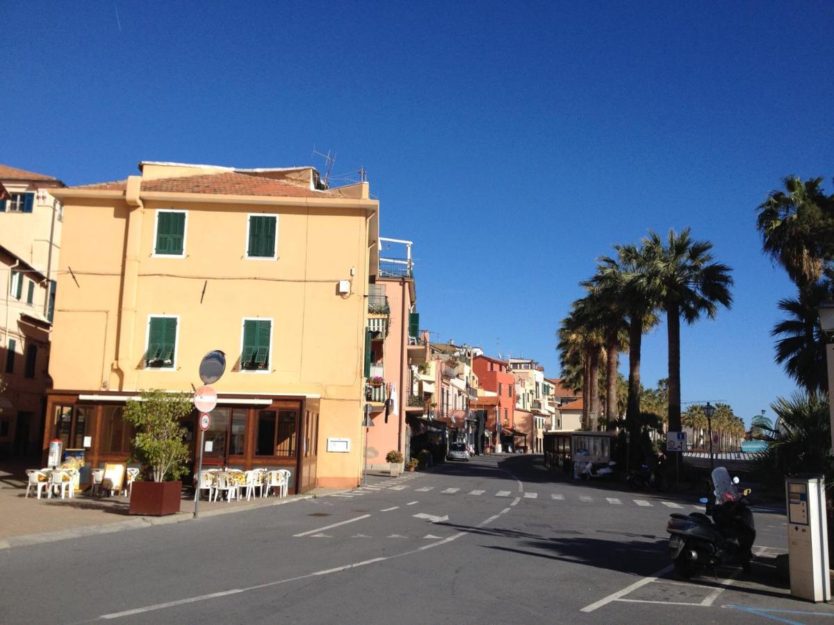 Apartment Bell'alloggio A Due Passi Dalle Spiagge Di