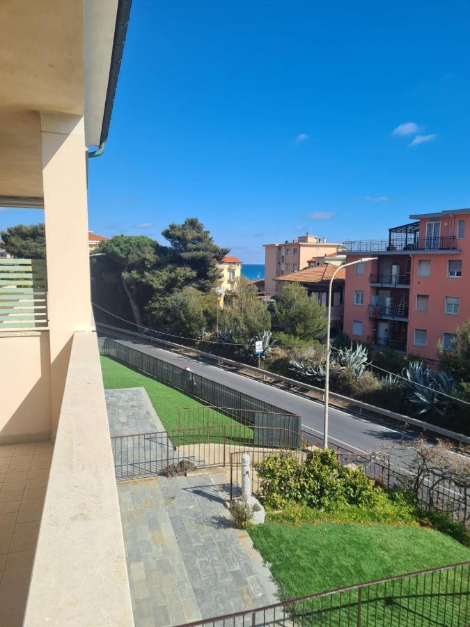 Apartment Bell'alloggio A Due Passi Dalle Spiagge Di