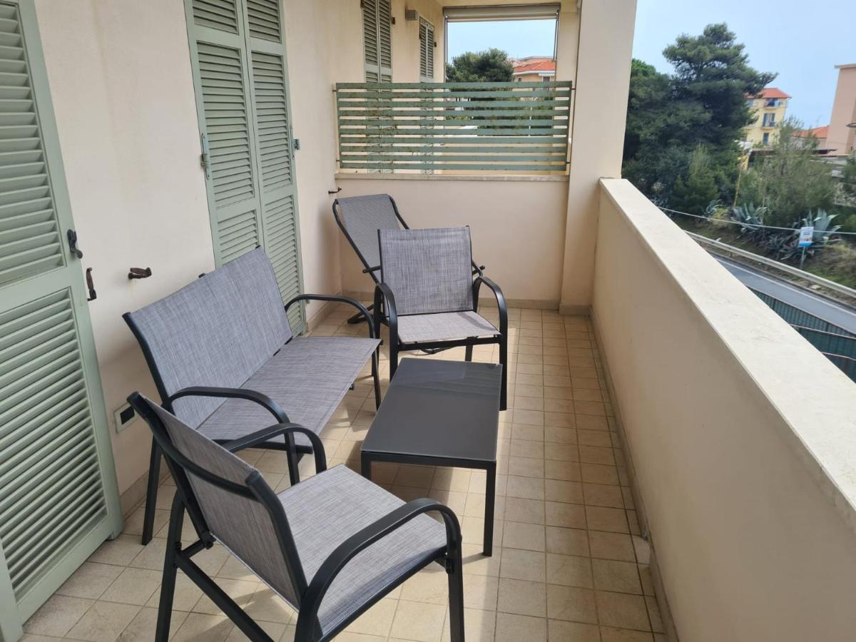 Apartment Bell'alloggio A Due Passi Dalle Spiagge Di *